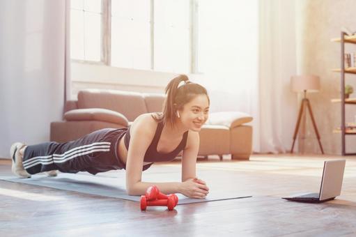 生理中のトレーニング、やるべき？休むべき？